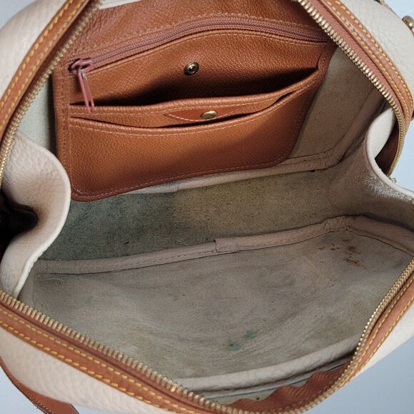 Dooney & Bourke Camera Zip Top Crossbody Bag Leather Cream Beige Brown - Picture 12 of 15